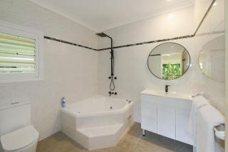 The Acreage Boutique Guesthouse - North Avoca - 7