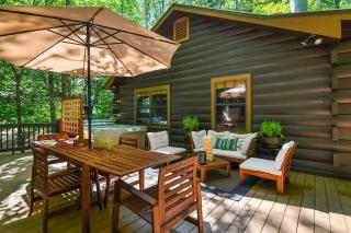 Peaceful nature getaway- with HOT TUB & fire pit - Blue Ridge - 0