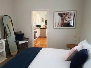 105A Sale St STYLISH IN THE HEART OF ORANGE - Orange - 6