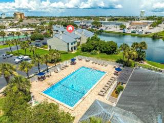 3BD/3BA+GameRoom. Pool. Walk 2 Beach - Destin - 2