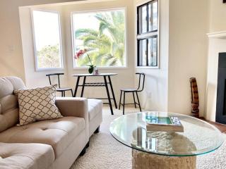 Modern & Cozy Gem ~ Walk to the Beach ~ Queen Beds - Carpinteria - 7