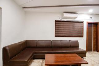 FabHotel Yuvan - 2