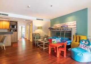 Radisson Resort and Suites Phuket - 5