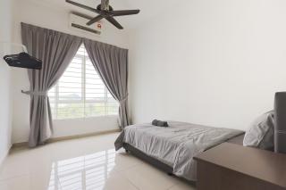 Cozy 3-bedroom condo with Pool - Seri Kembangan - 5