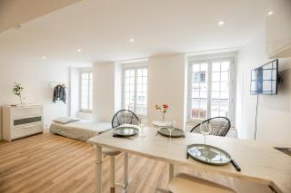 Quartier du château, superbe appartement avec parking - Pau - 1