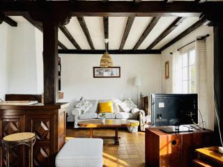 Maison T4 à Cambo-les-Bains: 5 couchages, jardin arboré, balcon, cheminée, animaux acceptés, Wi-Fi fibre - FR-1-495-114 - Cambo-les-Bains - 4