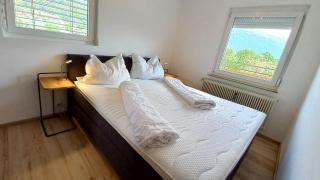MONA Haus KMB Seeblick Appartement am Ossiacher See mit direktem Seezugang, Hallenbad - Bodensdorf - 8