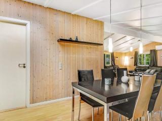 8 person holiday home in Oksbøl - Øster Vrøgum - 2