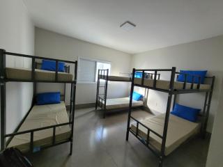 Apartamento confortável para até 6 pessoas, são 10 unidades, Excelente custo benefício - Uberaba - 4