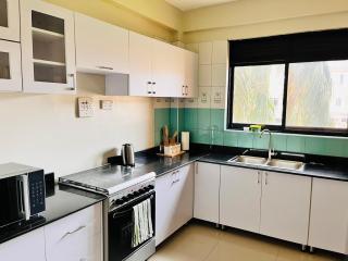 Spacious 3 Bedroom Apartment Excellent Location Bugolobi Kampala - Immersion 1 - Kampala - 0