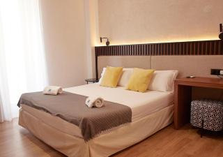 ISA Sevilla Suites - Siviglia - 8