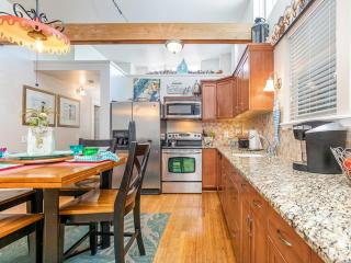 Treetop Cottage - Tybee Island - 1