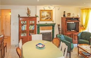 4 Bedroom Lovely Home In Langueux - 4