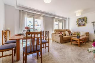 MalagaSuite Torremolinos Lovely & Comfy - 2