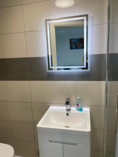 Modern 1 Bedroom Holiday Apartment in Southminster - Southminster - 5