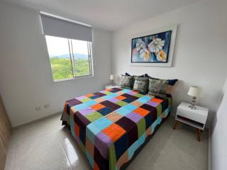 HERMOSO APTO CON VISTA a LAS MONTAÑAS DEL QUINDÍO CERCA de TODO - Armenia - 5