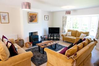 Country Crabtree Bungalow with large wild garden - - 5