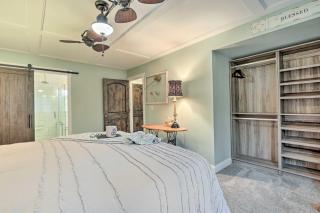 Riverfront Zanesville Getaway with Private Bar! - 1