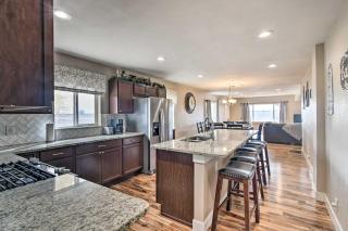 Cozy Retreat with Yard Space about 11 Mi to Longmont! - - 3