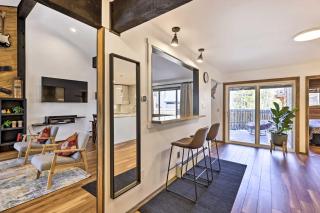 7 Mi to Skiing! Mtn-View Hot Tub Haven in Frisco - 3