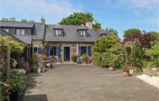 Awesome Home In Trézélan-Bégard - Trézelan - 1