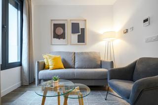 Feelathome Castilla Apartments - Madrid - 6