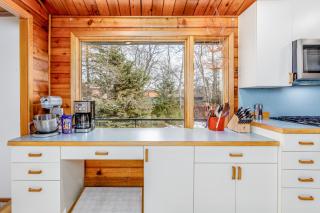 Sand Lake View House - Anchorage - 1