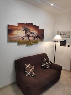 Cheerful 3 bedroom town house with garage free parking inside or outside with back yard and roof - Sliema - 1