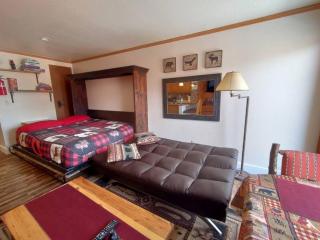 Alex's Cozy STUDIO with Pool and Sauna - Brian Head - 7