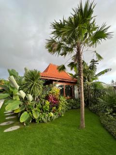 Rich Village - Munggu - 2
