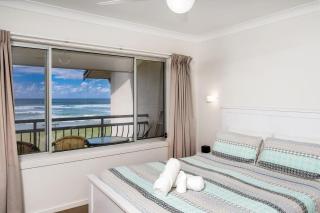Absolute Beachfront Apartment 1T - Lennox Head - 7