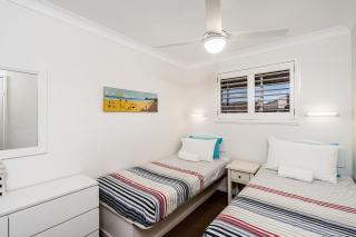 Absolute Beachfront Apartment 1T - Lennox Head - 5