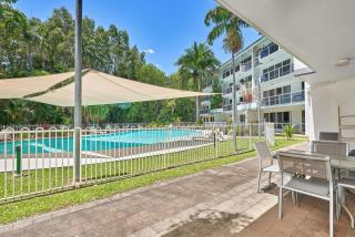 Spindle Cowrie Apartments Palm Cove - 6