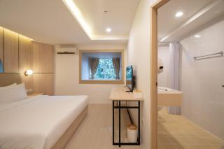 Bedline Hotel - SHA Certified - Cidade Phuket - 3
