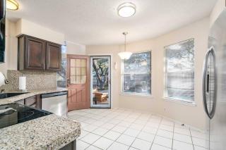 3B Villa w Pool, BBQ, Firepit, Yard Games, Gym - San Antonio - 8