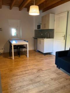Ravissant appartement dans cadre verdoyant - Marchampt - 7