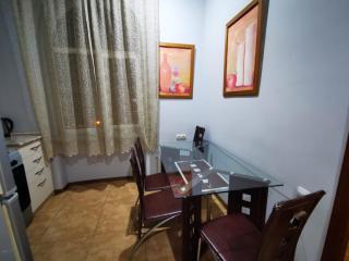 Nice Studio Apartment by Metro - 7