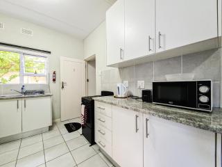 House of Grace Apt - East London - 3