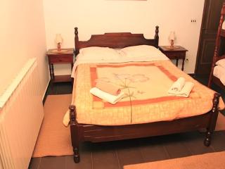 Apartments and Rooms Deskovic - 9