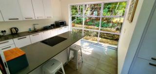 Whale Cottage - Sleeps 8 - Ideal Location - Margate - 7
