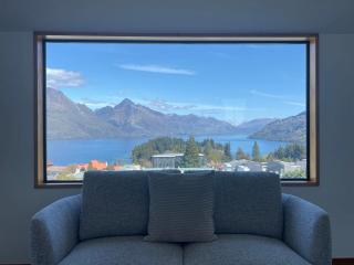 Panoramic Views - 10 minutes walk to Town - Queenstown - 8