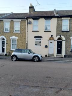 En-Suite Double Room (compact) in Strood, Rochester - 7