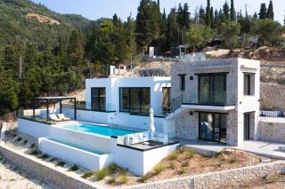 Mandevilla Hillside Luxury Villas - Agios Nikitas - 8