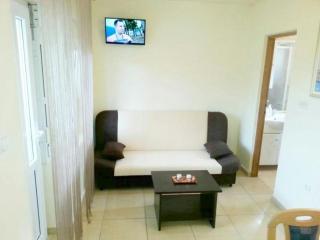 Apartment in Tribunj with terrace, air conditioning, WiFi 5038-2 - 1