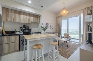City View I 1 Bedroom Apartment I Golf Vita, Damac Hills - Dubai - 0