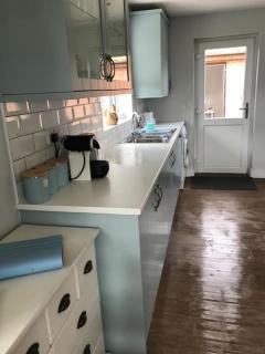 The Lodge - Dog Friendly Farm Cottage - Norwich - 6
