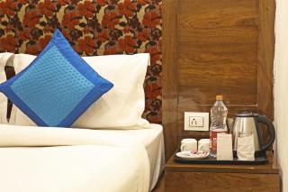 Hotel Emblem Suites- Near Delhi Airport - New Delhi - 1