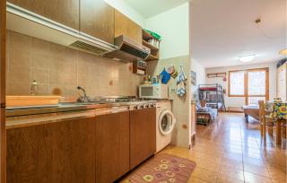 Gorgeous Apartment In Fiumalbo - Fiumalbo - 3