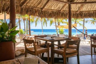 Blue Bay Bungalows - Blue Bay - 8