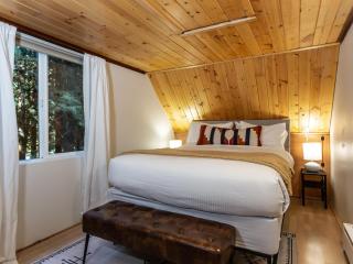Birdhouse Cottage - Glacier - 7